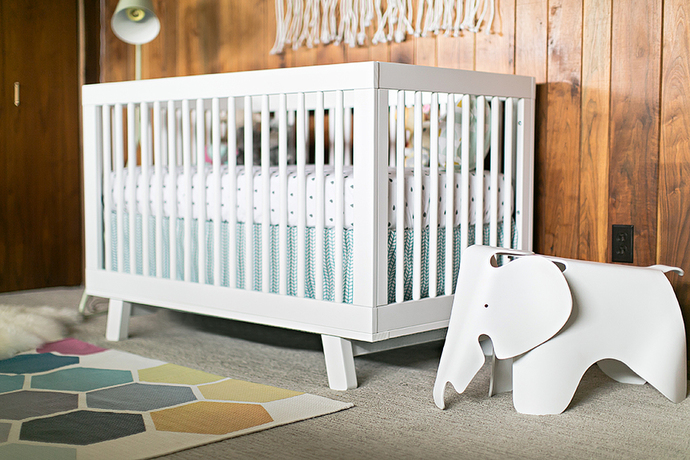  Eames Elephant para quarto de bebé 