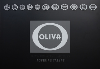 Evolução do logotipo OLIVA